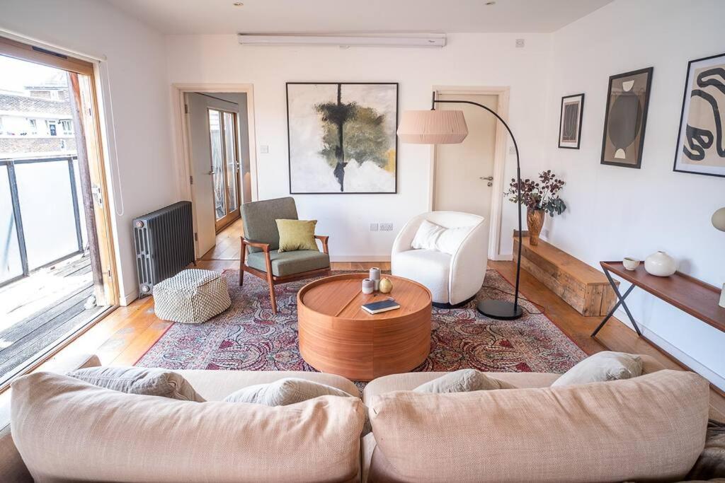 Apartamento Penthouse At The Old Tea Factory Londres Exterior foto